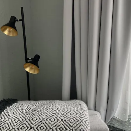 Luettje Bernstein דירה *