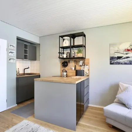 Luettje Bernstein דירה וגנרוגה